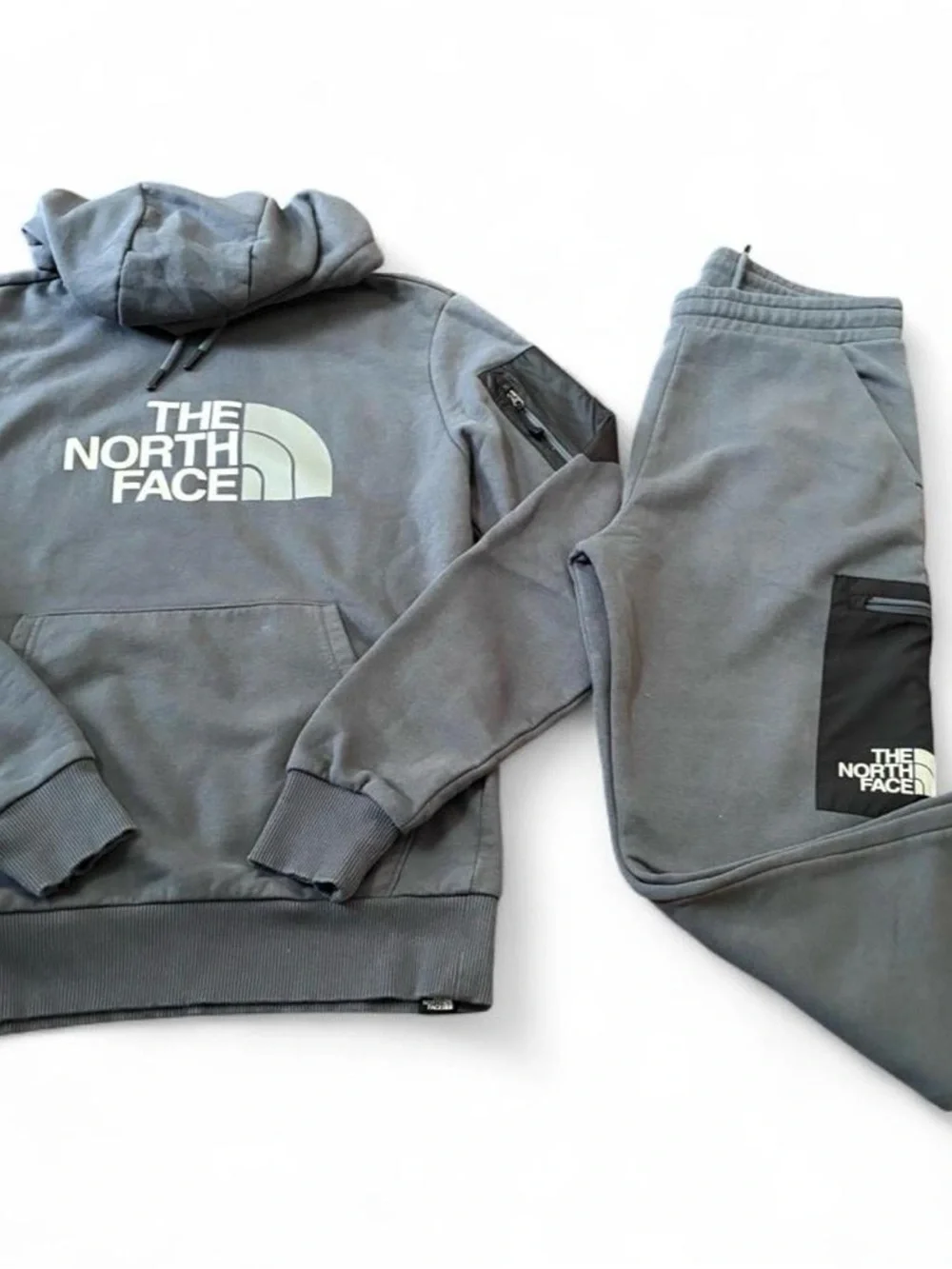 The North Face Light Grey Fleece Pullover Hoodie & Jogger Set